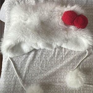 Hello kitty fluffy hat